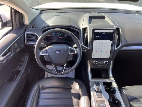 Used 2024 Ford Edge SEL image 14