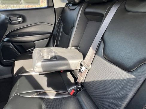 Used 2018 Jeep Compass Limited w/ Navigation Group image 24