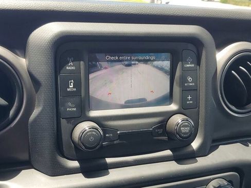 Certified 2021 Jeep Wrangler Unlimited Sport AWD/4WD image 24