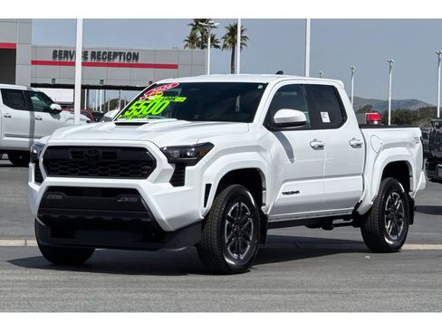 New 2026 Toyota Tacoma TRD Sport AWD/4WD image 8