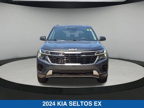 Used 2024 Kia Seltos EX AWD/4WD image 10