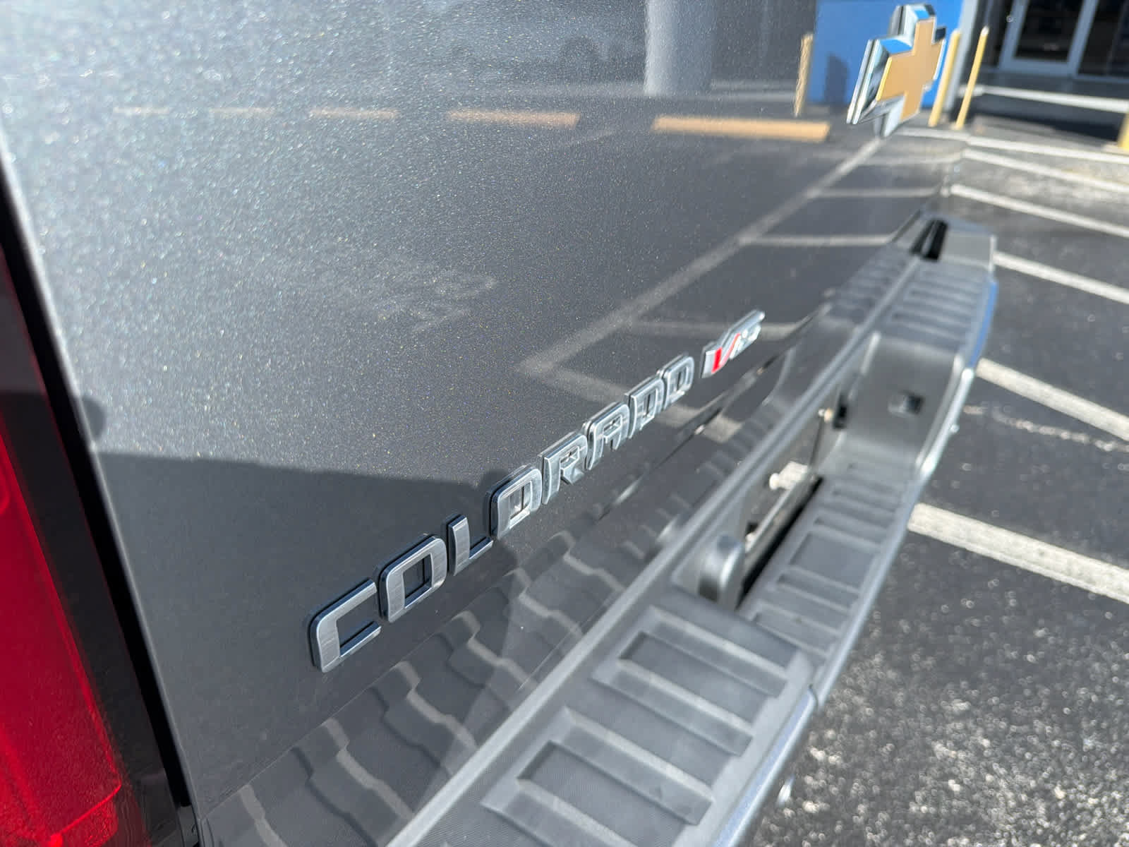 Used 2019 Chevrolet Colorado Z71 AWD/4WD image 11