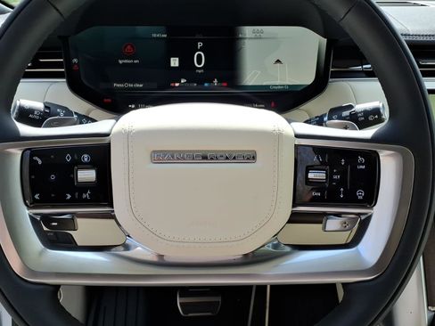 New 2026 Land Rover Range Rover Long Wheelbase SE AWD/4WD image 11