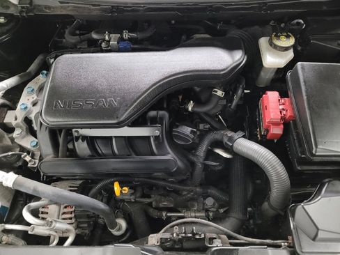 Used 2021 Nissan Rogue Sport SV AWD/4WD image 30