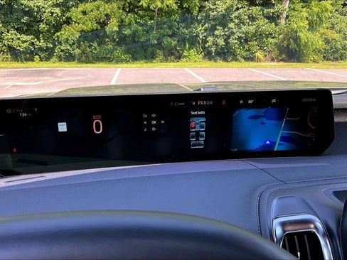 Used 2025 Ford Expedition Tremor AWD/4WD image 15