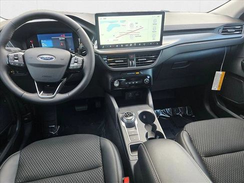 New 2025 Ford Escape SE image 14