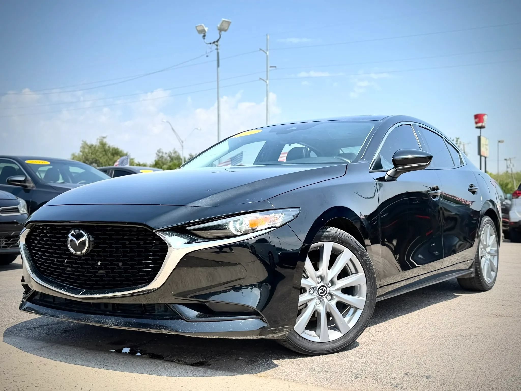 Used 2023 MAZDA MAZDA3 s FWD image 6