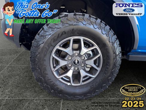 Used 2025 Ford Bronco Badlands AWD/4WD image 20