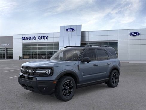 New 2025 Ford Bronco Sport Outer Banks w/ Outer Banks Tech Package+ AWD/4WD image 1