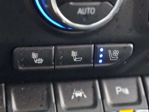 Certified 2021 Chevrolet Silverado 1500 High Country image 9