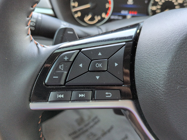 Used 2025 Nissan Altima 2.5 SR AWD/4WD image 16