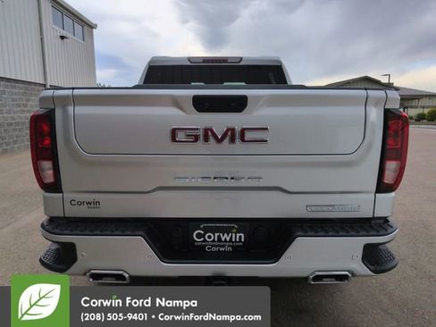 Used 2021 GMC Sierra 1500 Elevation w/ Driver Alert Package I AWD/4WD image 4