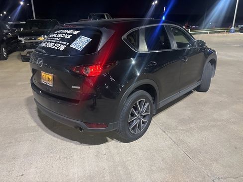 Used 2018 MAZDA CX-5 Touring image 5