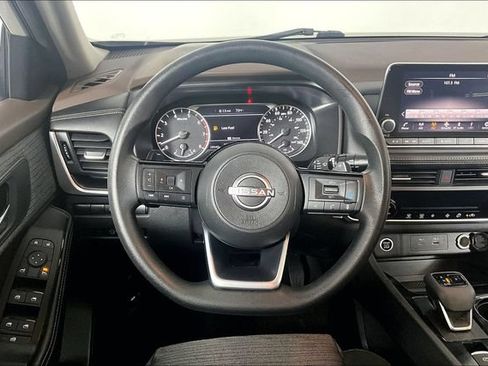 Used 2023 Nissan Rogue SV AWD/4WD image 8