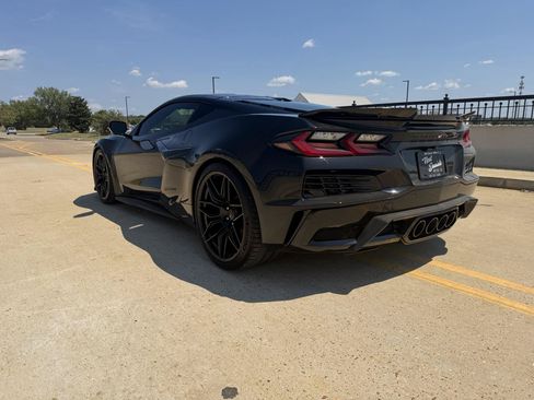 Used 2024 Chevrolet Corvette Z06 w/ Battery Protection Package RWD image 4