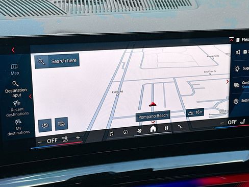 Used 2026 BMW M5 w/ Executive Package image 12