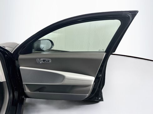 Used 2024 Hyundai Ioniq 6 SEL RWD image 34