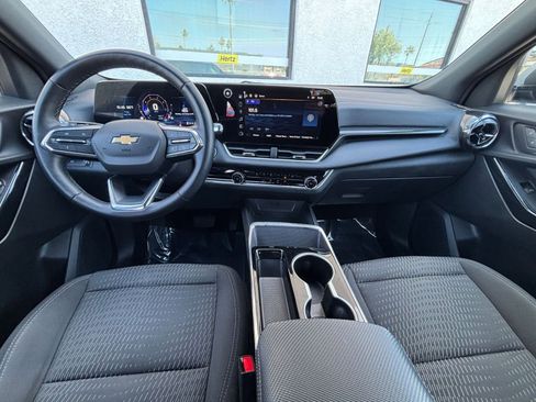 Used 2025 Chevrolet Equinox LT image 33