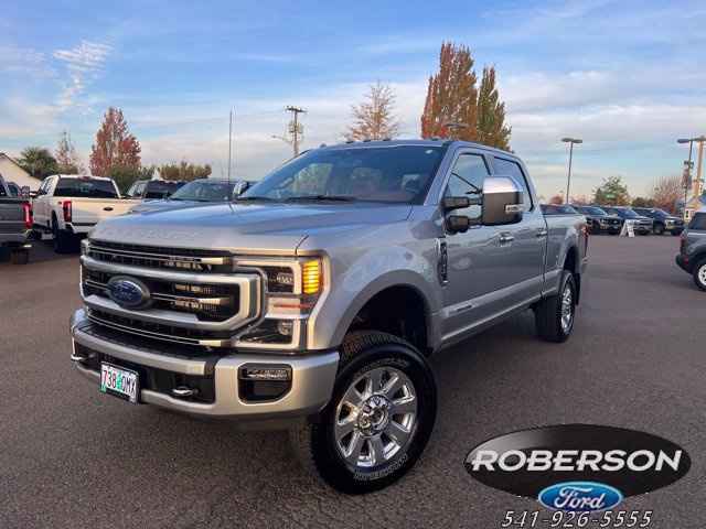 Used 2022 Ford F350 Platinum w/ FX4 Off-Road Package AWD/4WD image 1