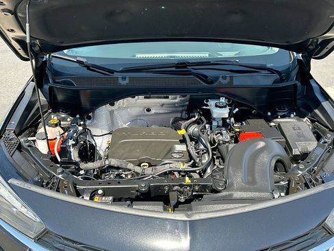 Used 2021 Buick Encore GX Select FWD image 28