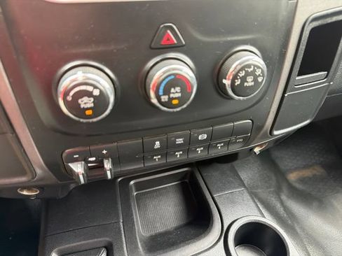 Used 2013 RAM 5500 Tradesman w/ Chrome Appearance Group AWD/4WD image 21
