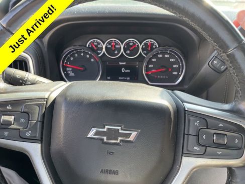 Used 2021 Chevrolet Silverado 1500 RST image 12