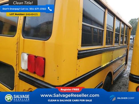 Used 2012 Chevrolet Express 3500 Extended w/ School Bus Package image 5