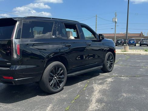 Used 2024 Cadillac Escalade Sport image 5