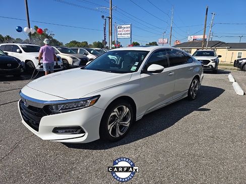 Used 2018 Honda Accord EX-L image 12