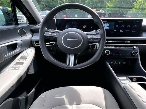 Used 2024 Hyundai Sonata SEL FWD image 5