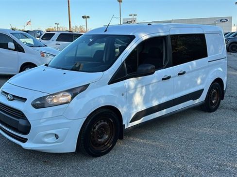 Used 2015 Ford Transit Connect XLT image 2