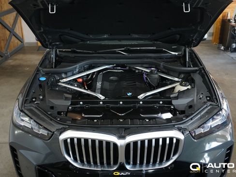 Used 2024 BMW X5 xDrive40i AWD/4WD image 11
