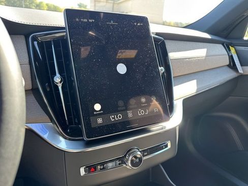 New 2026 Volvo XC90 B5 Plus image 15