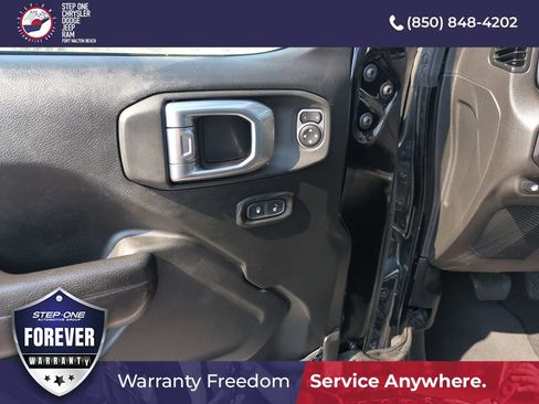 Used 2023 Jeep Wrangler Unlimited Rubicon 4xe w/ Safety Group AWD/4WD image 18