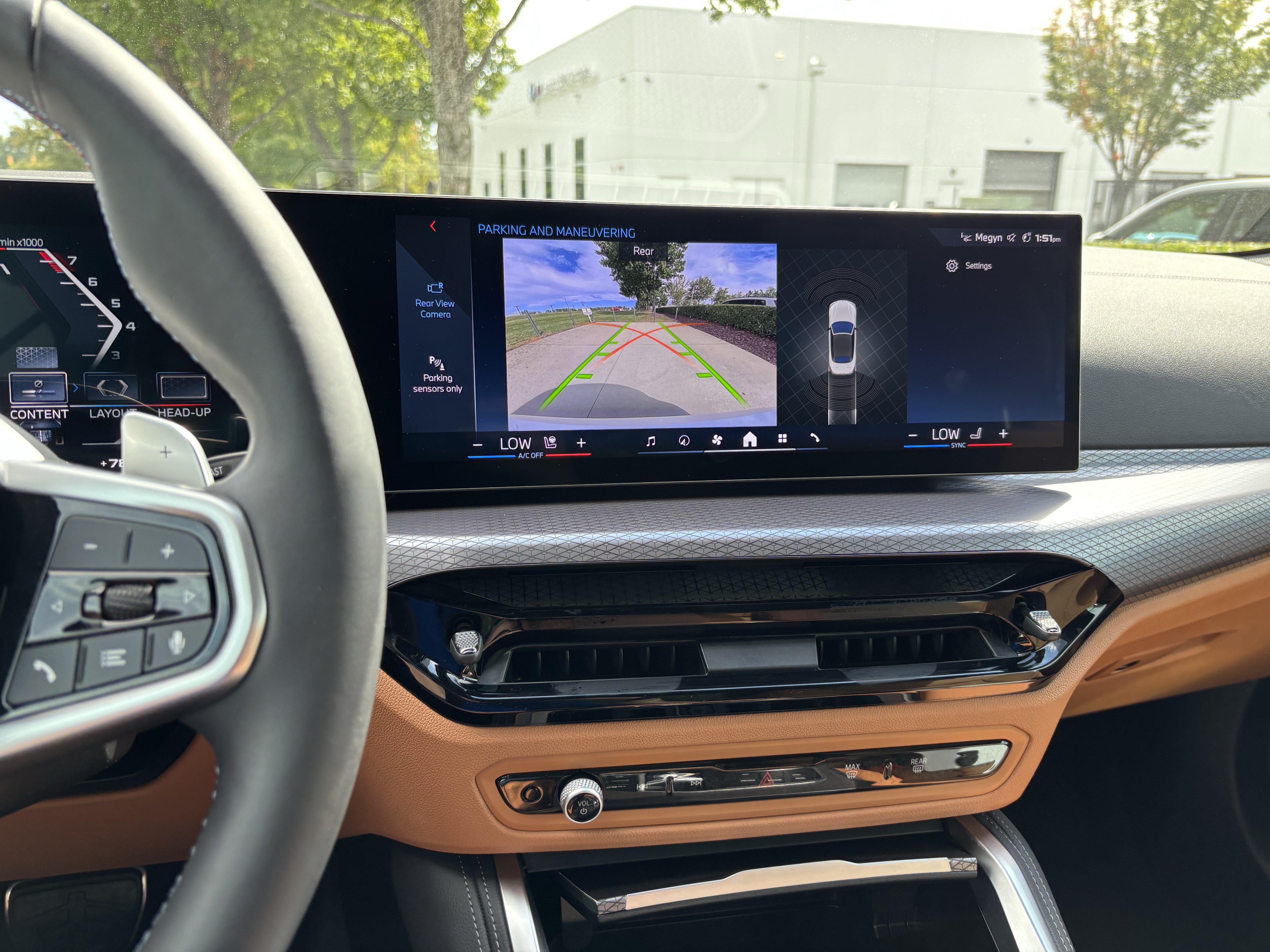 Certified 2025 BMW M440i Convertible w/ Premium Package RWD image 18
