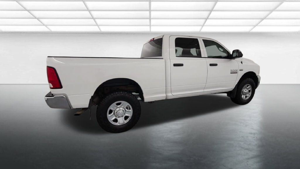 Used 2015 RAM 2500 Tradesman w/ Chrome Appearance Group AWD/4WD image 8
