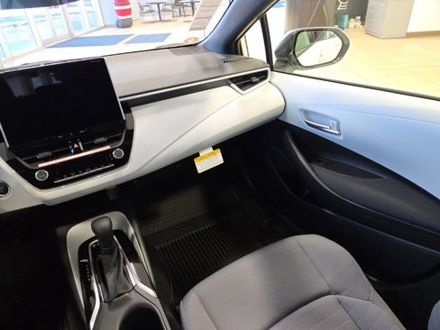 New 2026 Toyota Corolla SE image 18