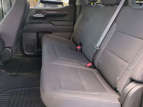 Used 2024 Chevrolet Silverado 1500 LT image 22