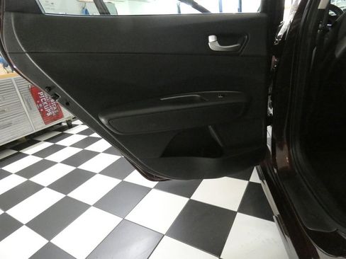 Used 2019 Kia Optima LX FWD image 23