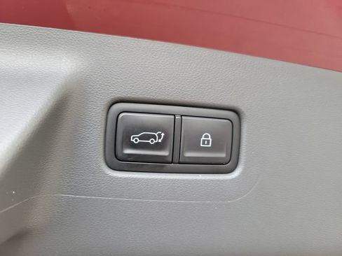 Used 2024 Hyundai Santa Fe SEL FWD image 10