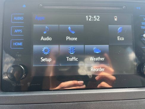 Used 2015 Toyota Sienna LE FWD image 17