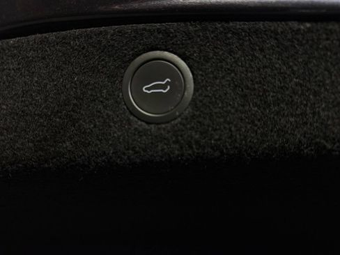 Used 2024 Tesla Model 3 Standard Range RWD image 27