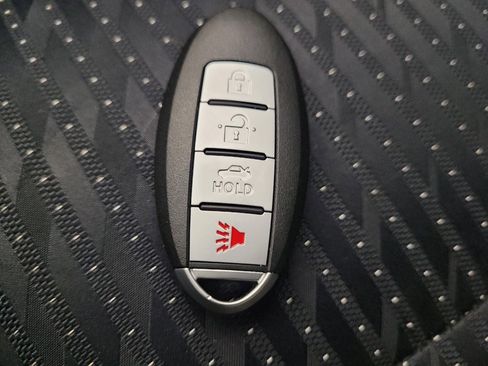 Used 2017 Nissan Altima 2.5 SV FWD image 32