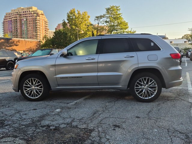 Used 2018 Jeep Grand Cherokee Summit w/ Platinum Series Group AWD/4WD image 8