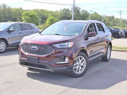 Used 2023 Ford Edge SEL w/ Convenience Package AWD/4WD image 2