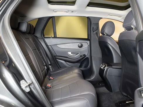 Used 2021 Mercedes-Benz GLC 300 4MATIC image 30
