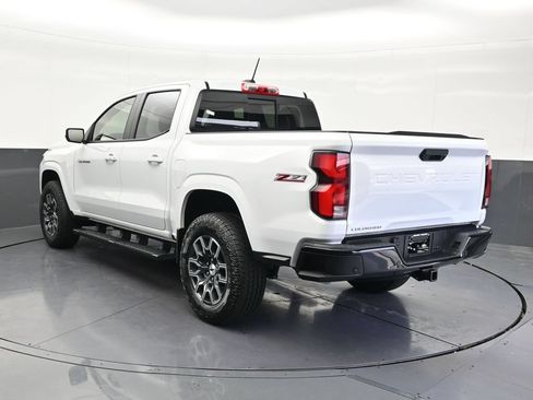 Used 2026 Chevrolet Colorado Z71 w/ Z71 Convenience Package 2 AWD/4WD image 3