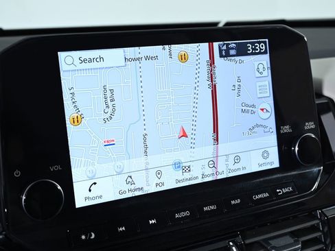 Certified 2024 Nissan Pathfinder SL image 17