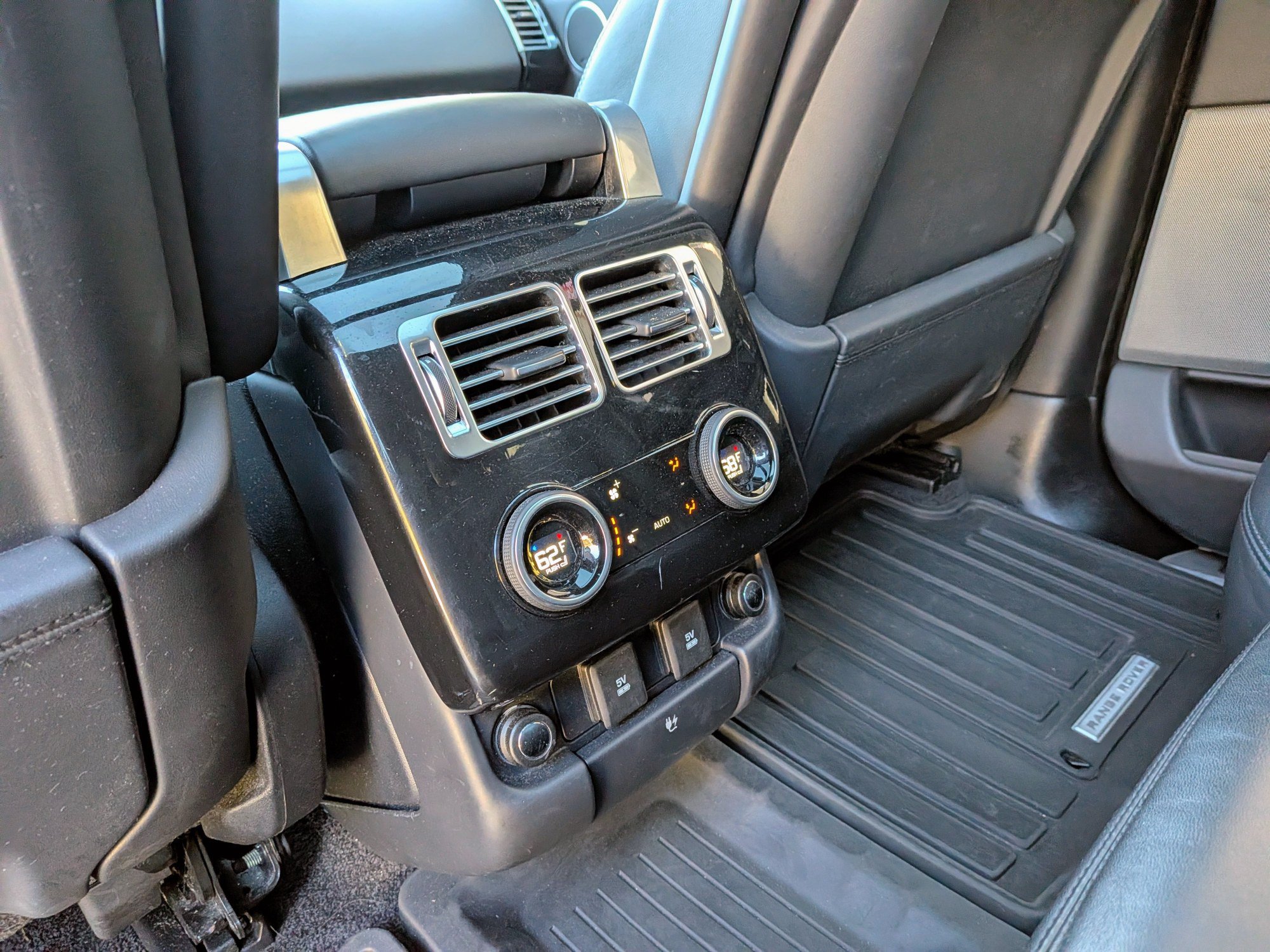 Used 2018 Land Rover Range Rover HSE AWD/4WD image 8