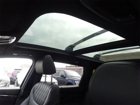 Used 2022 Hyundai Santa Fe Calligraphy image 12